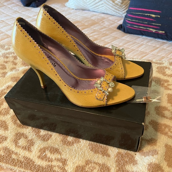 Luichiny heels - Picture 2 of 6